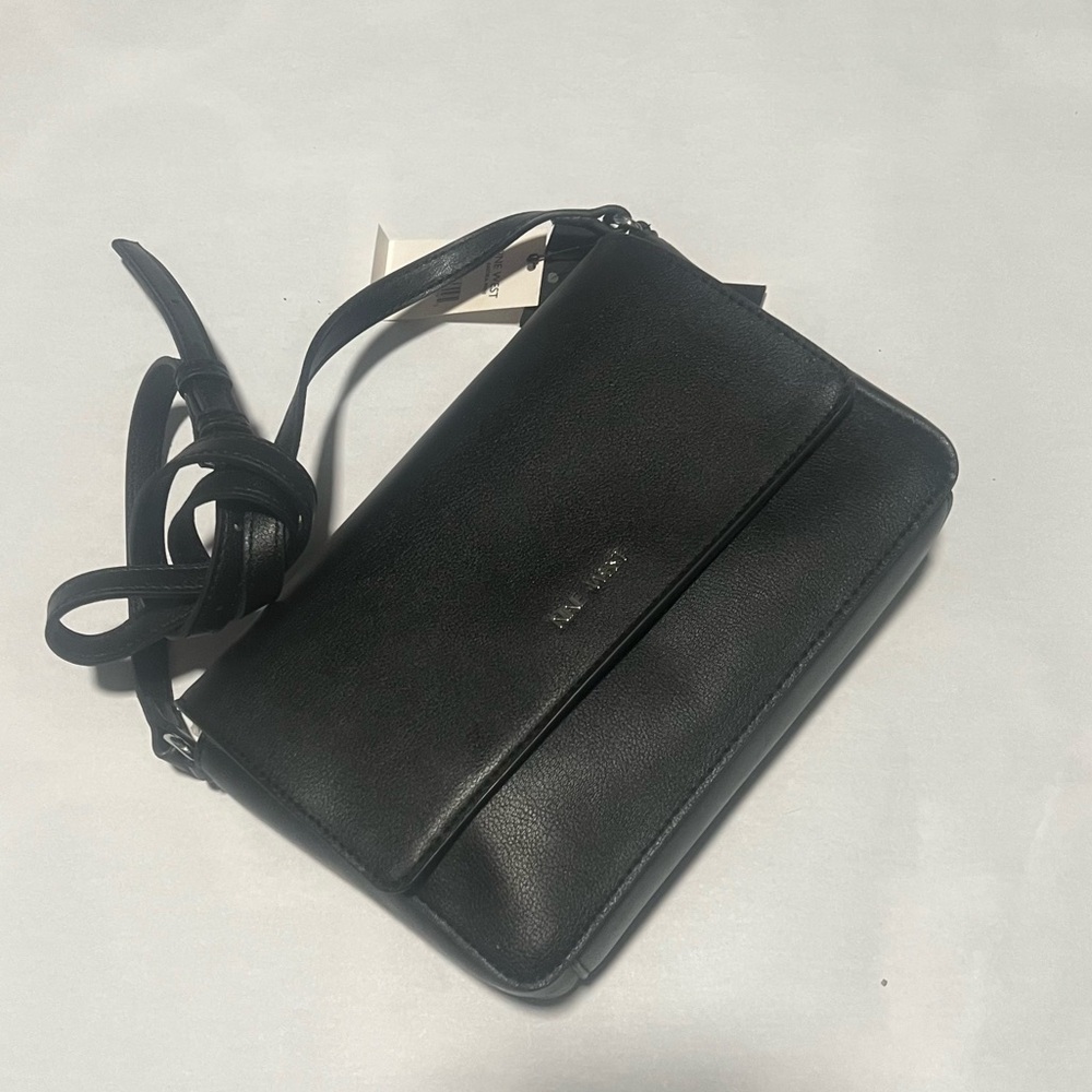 Nine West Elegant Black Crossbody Bag - Picture 3 of 3